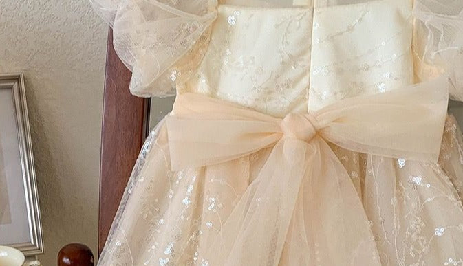 Vestido de fiesta infantil con lentejuelas brillantes