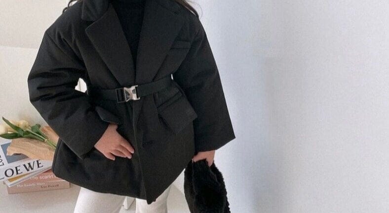 Chaqueta acolchada con cinturón para mujer y niño