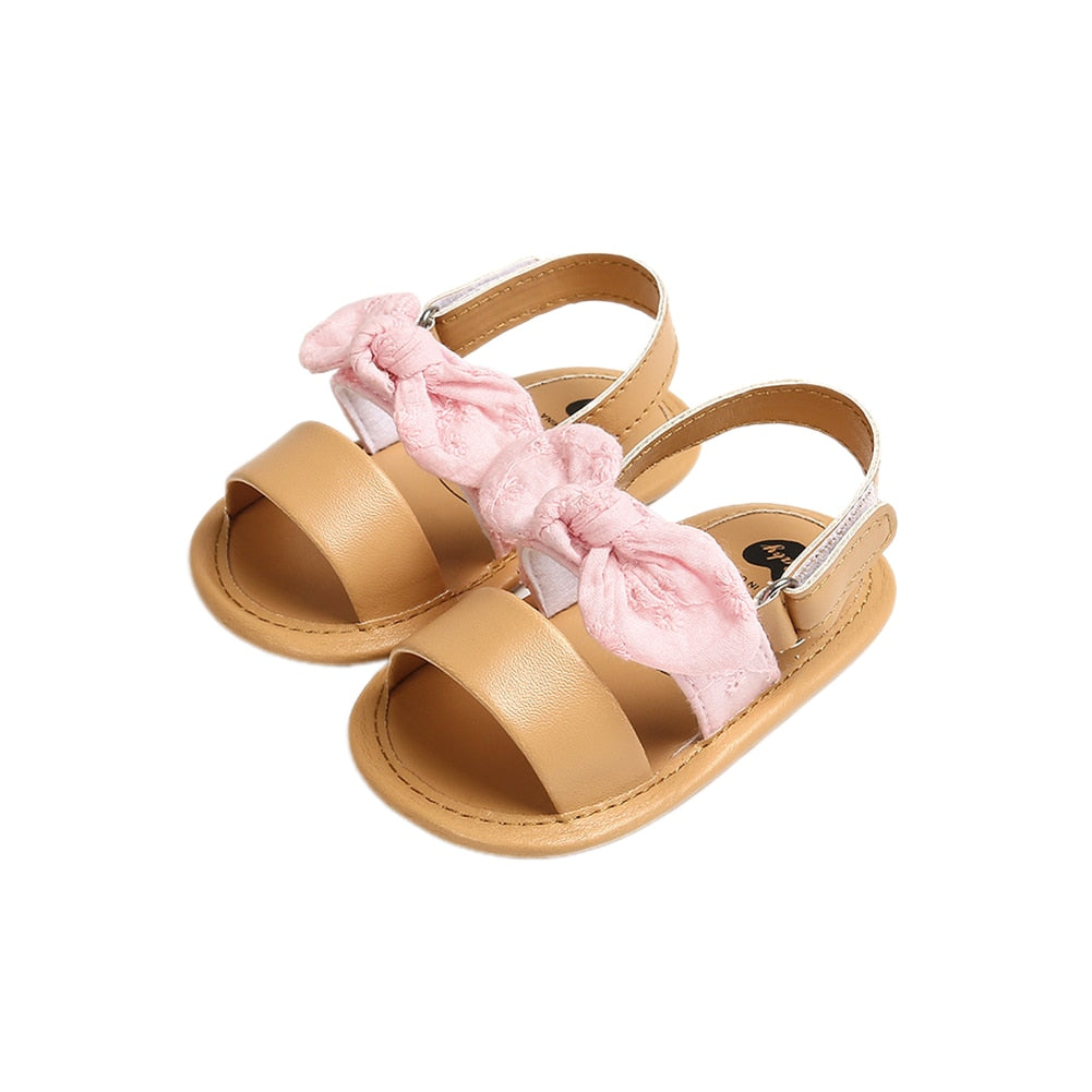 Sandalias casuales con lazo