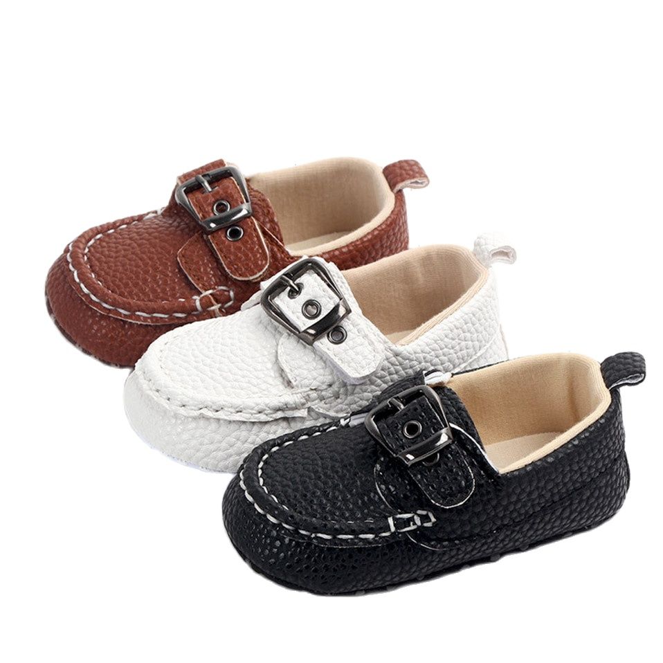 Mocasín con hebilla para bebé niño/niño pequeño