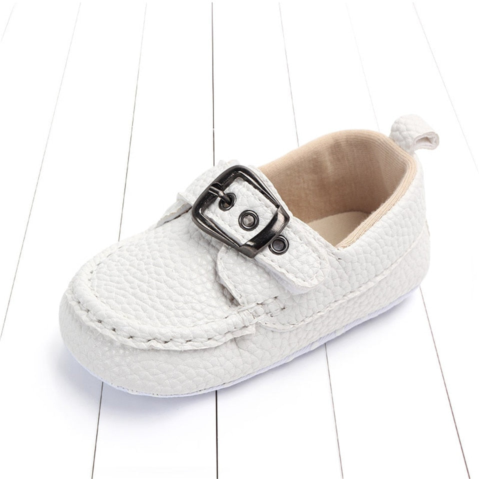 Mocasín con hebilla para bebé niño/niño pequeño