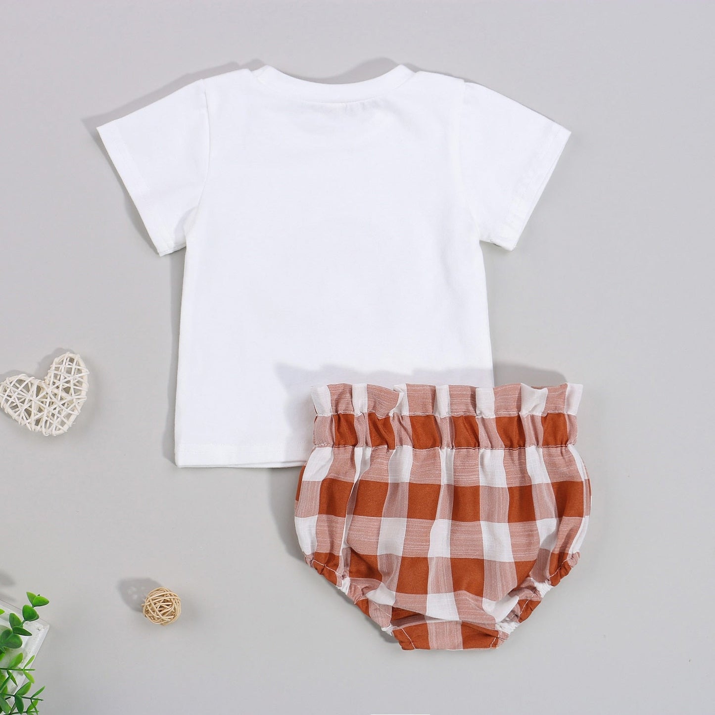 Conjunto de cuadros marrones