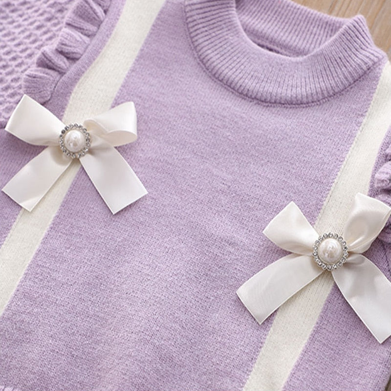 Conjunto de dos piezas de punto con suéter y falda plisada para niños