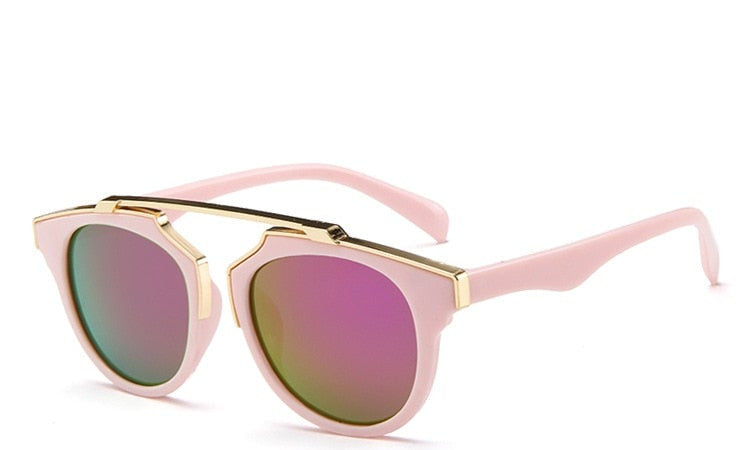 Gafas de sol elegantes y modernas