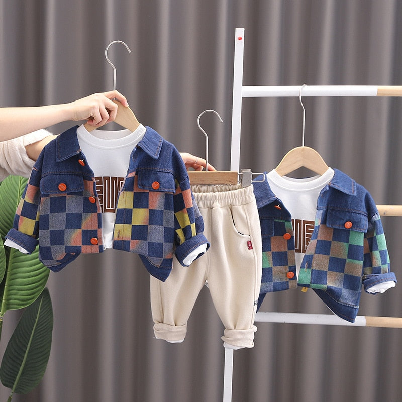 Conjunto de 3 piezas de ropa, chaqueta vaquera a cuadros, sudadera de manga larga y pantalón deportivo
