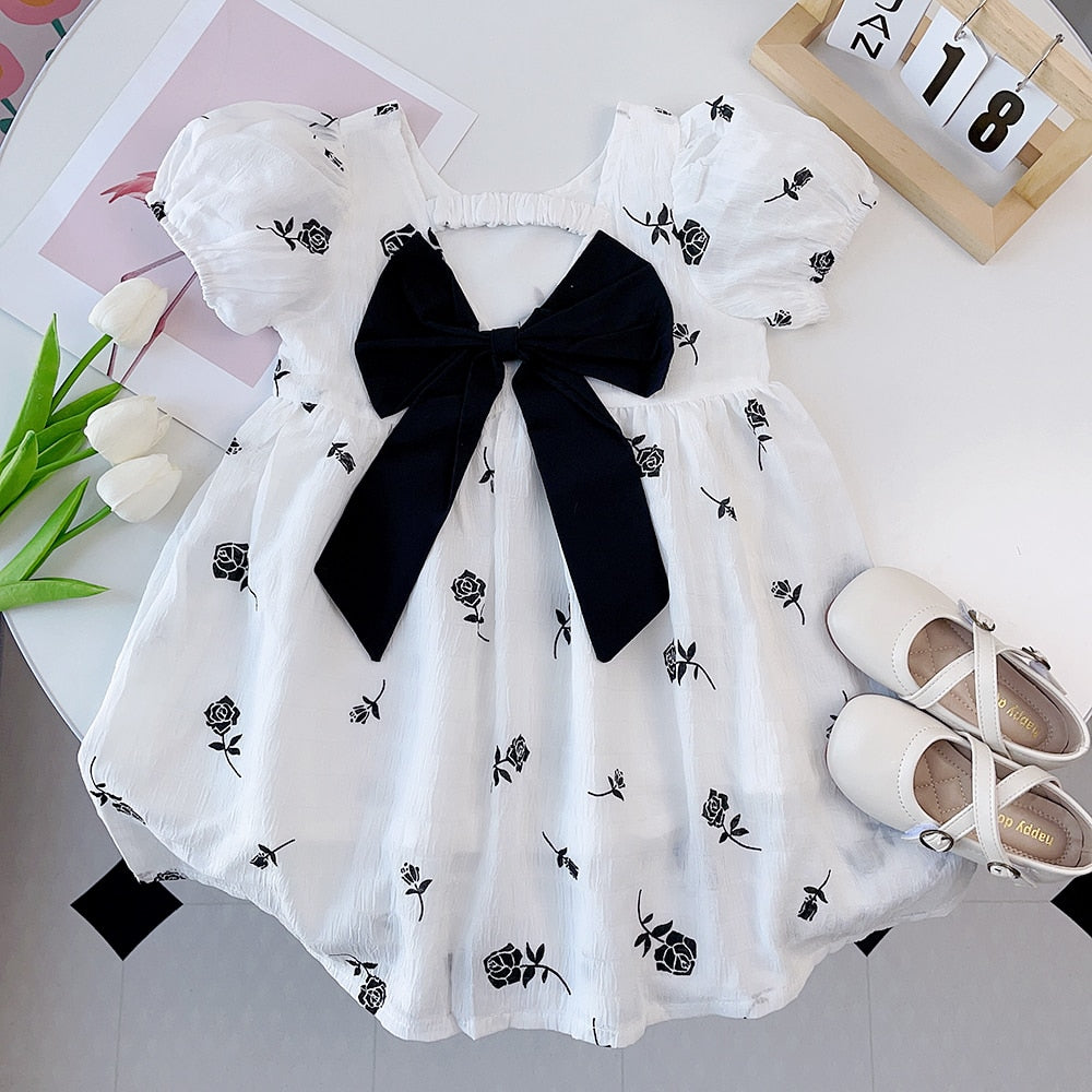Vestido elegante con lazo