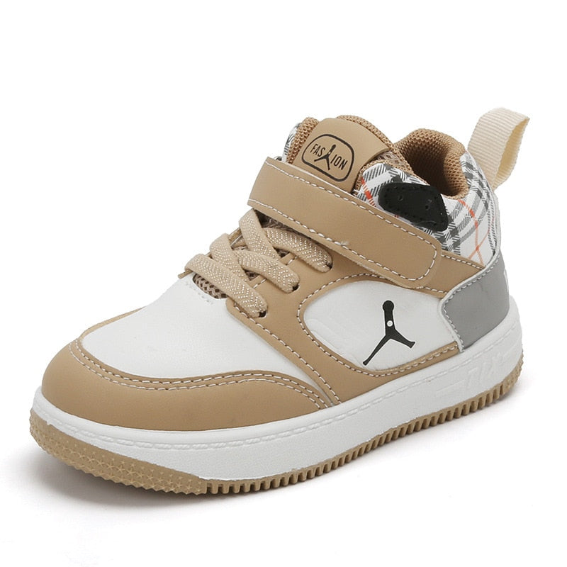 Zapatillas altas de baloncesto transpirables para niños