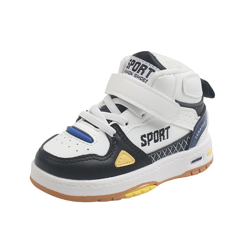 Zapatillas deportivas con velcro
