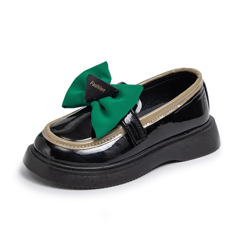 Moda de zapatos con lazo