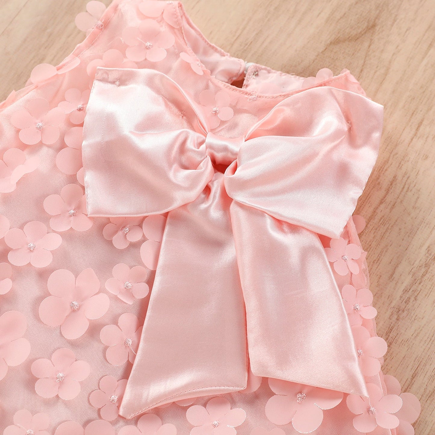 Vestido de flores rosas