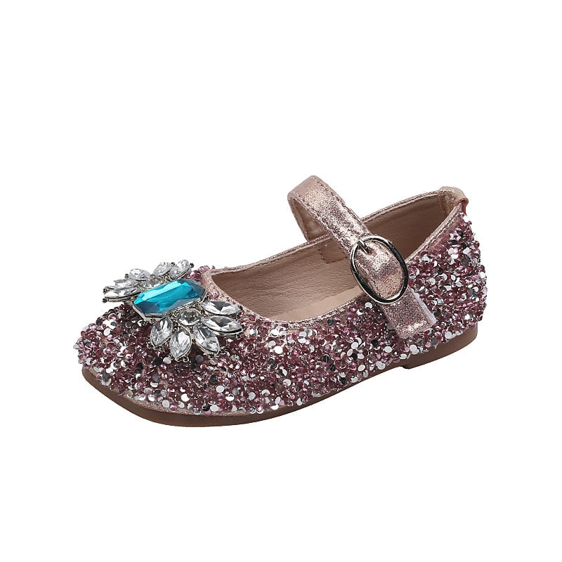 Zapatillas con piedras y lentejuelas