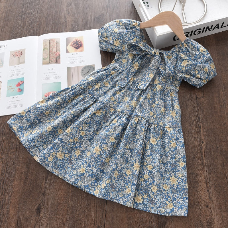 Vestido elegante con lazo