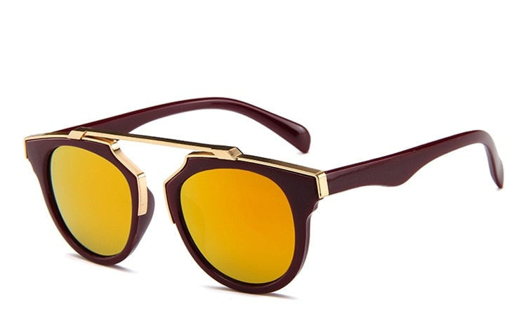 Gafas de sol elegantes y modernas