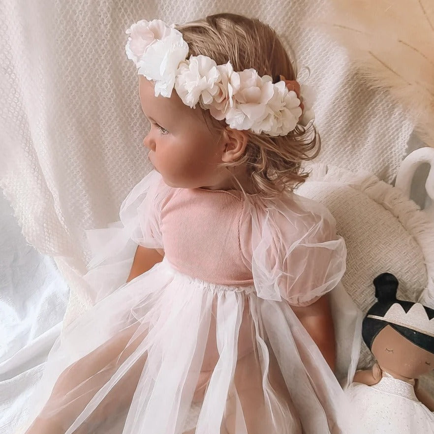 Vestido de tul para bebé