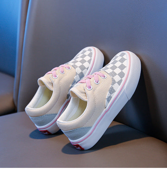 Zapatillas de deporte para niños con cuadros rosas