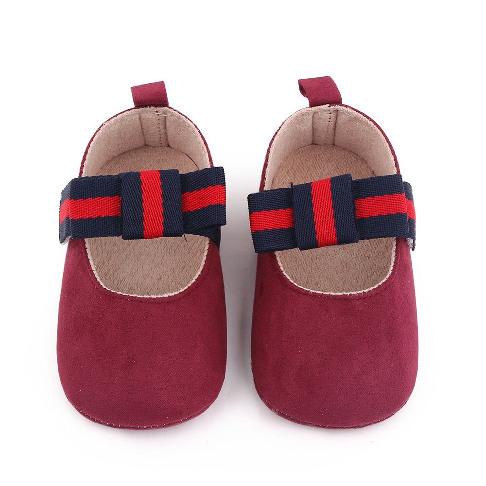Zapatos con lazo