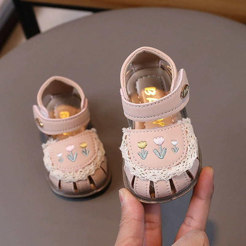 Little Girls' Sandals with Embroidered Flowers