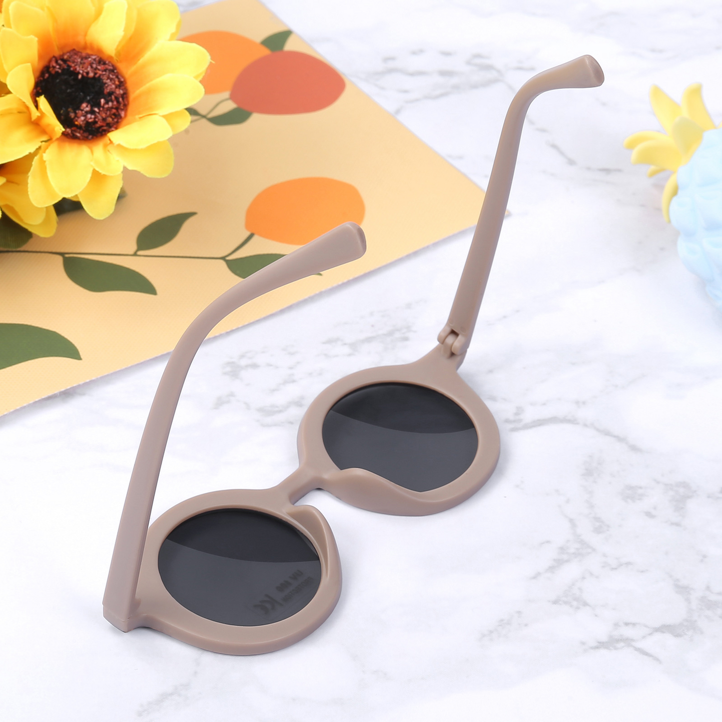 نظارات أطفال على طراز جاكوار