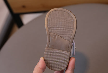 Little Girls' Sandals with Embroidered Flowers