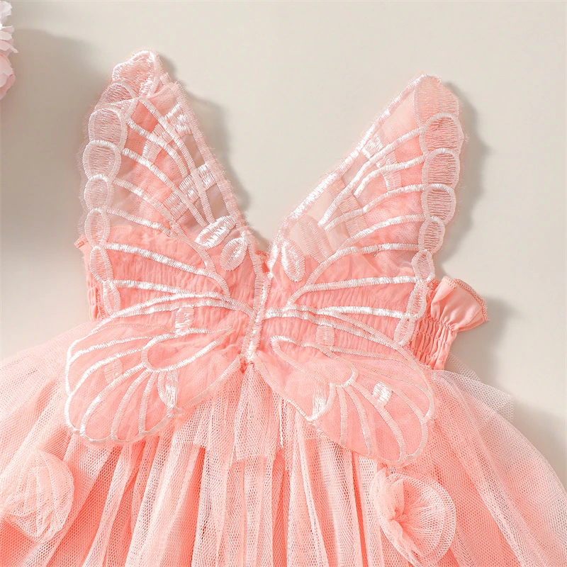 Vestido de alas de mariposa