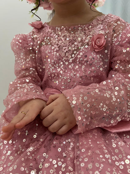 فستان حفلات لامع للبنات مزين بفيونكة 