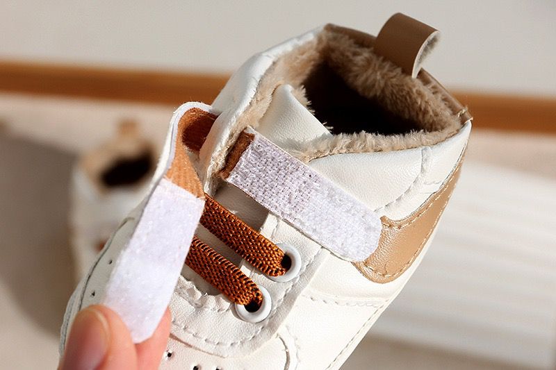 Kids Velcro Sneakers with Fur
