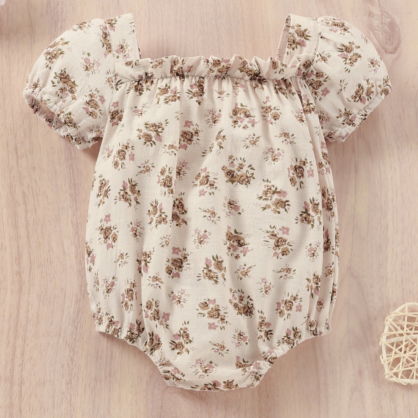 Body de bebé vintage con flores