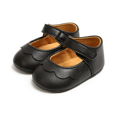 Zapato básico bebé niña con detalles