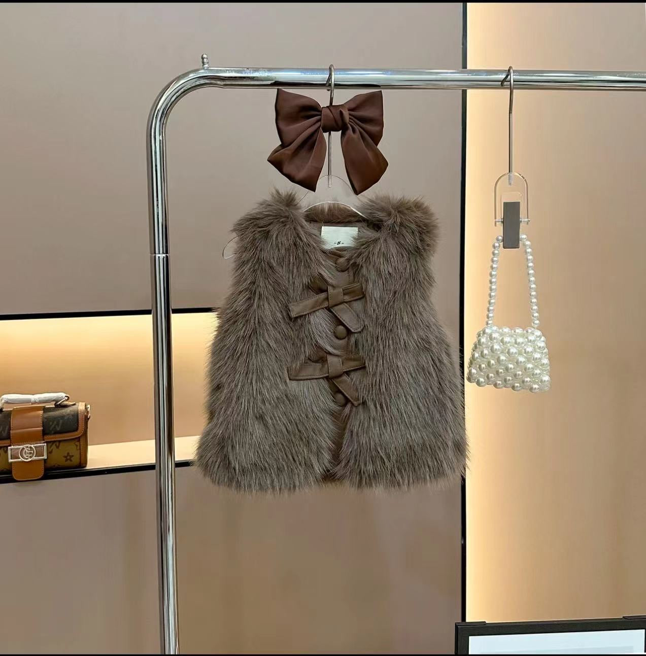 Conjunto de chaleco de piel para mujer y niño 
