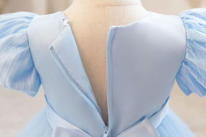 Vestido de fiesta infantil con mangas abullonadas y lazo 