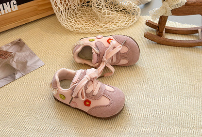 Children's Fashion Sneakers with Little Flowers