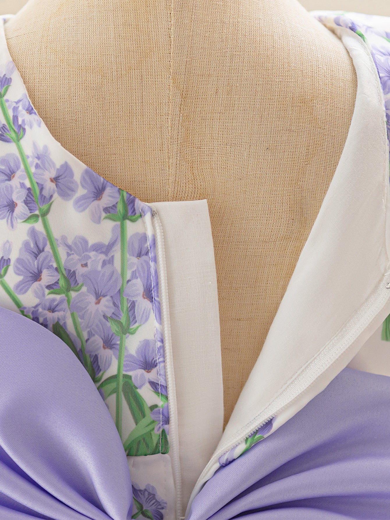 فستان حفلات منتفخ بالزهور للأطفال 