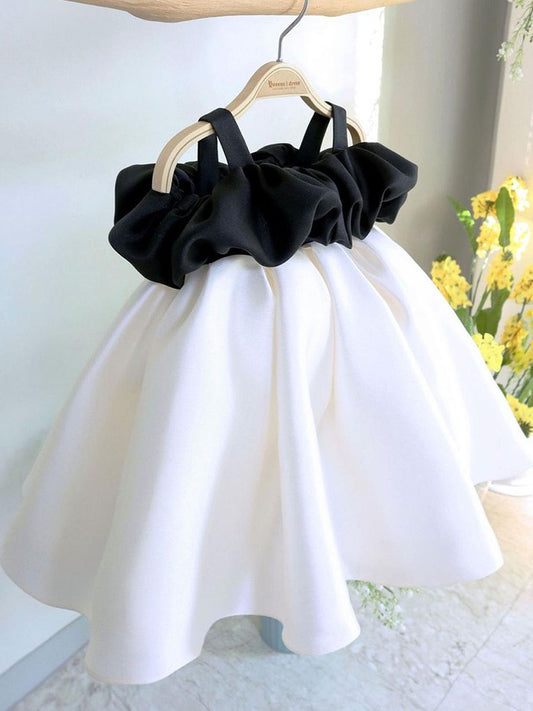 Vestido de fiesta blanco y negro 