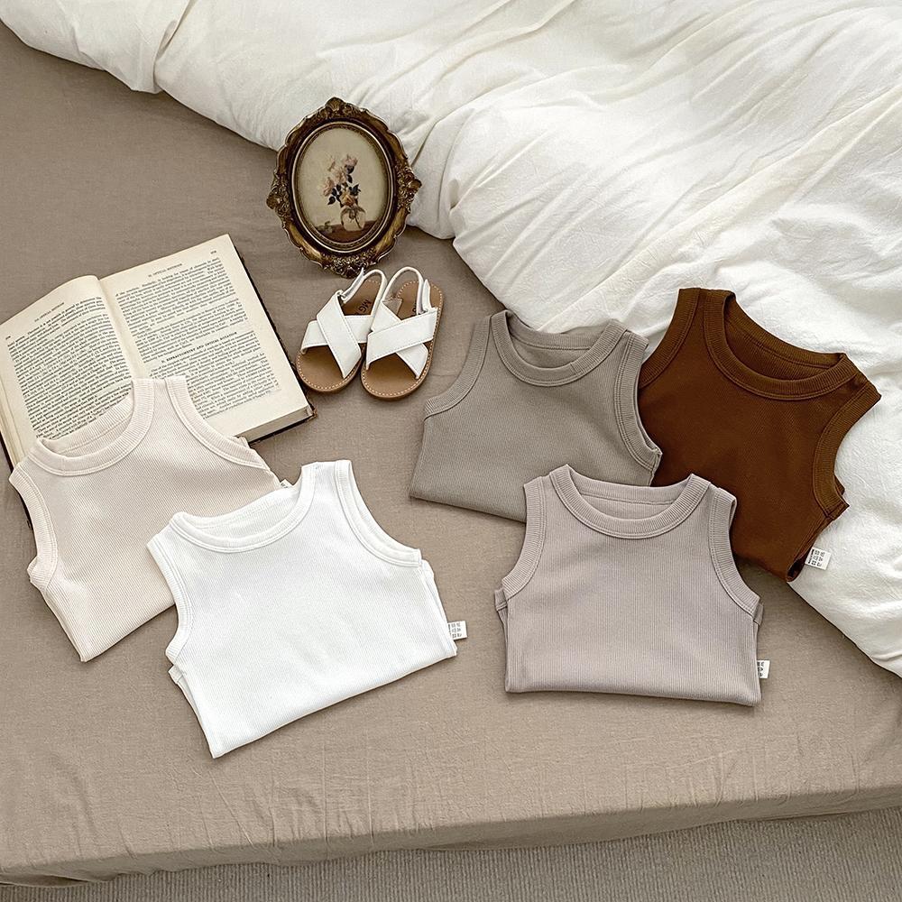 بدلة صيفية مضلعة للأطفال 