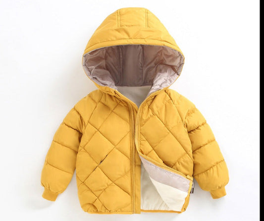 Chaqueta cálida con capucha para niños 