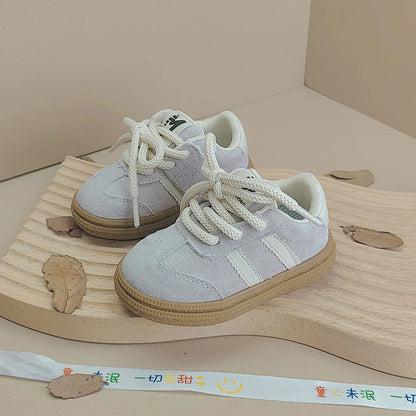 Zapatillas deportivas con cordones para niños AD 