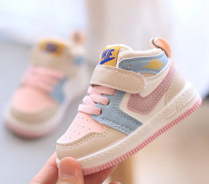 Zapatillas deportivas para niños NK Boot con velcro 