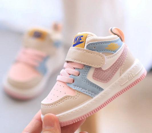 Zapatillas deportivas para niños NK Boot con velcro 