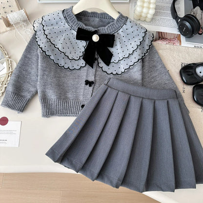 Girls' Knitted Set with Bow