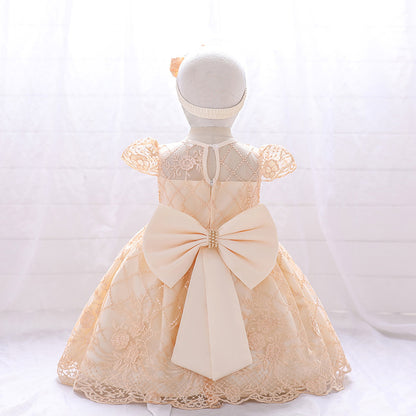 Vestido de fiesta infantil con encaje floral 