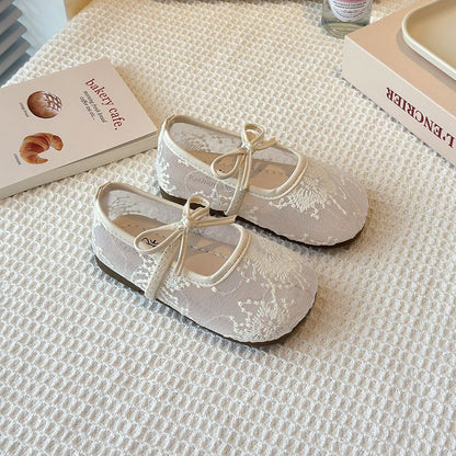Zapatos florales para niñas 