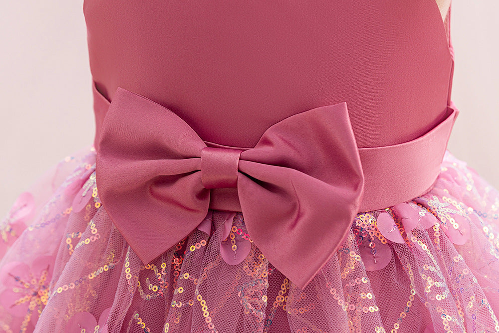 فستان حفلات للأطفال مع زهور وقوس 