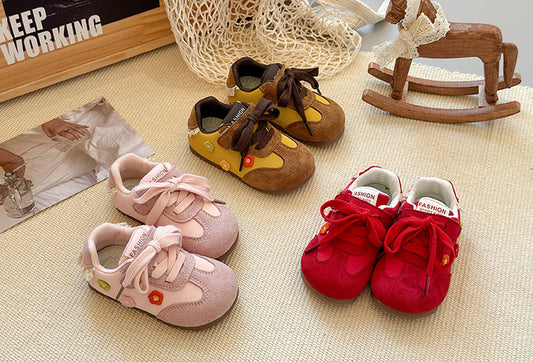 Children's Fashion Sneakers with Little Flowers