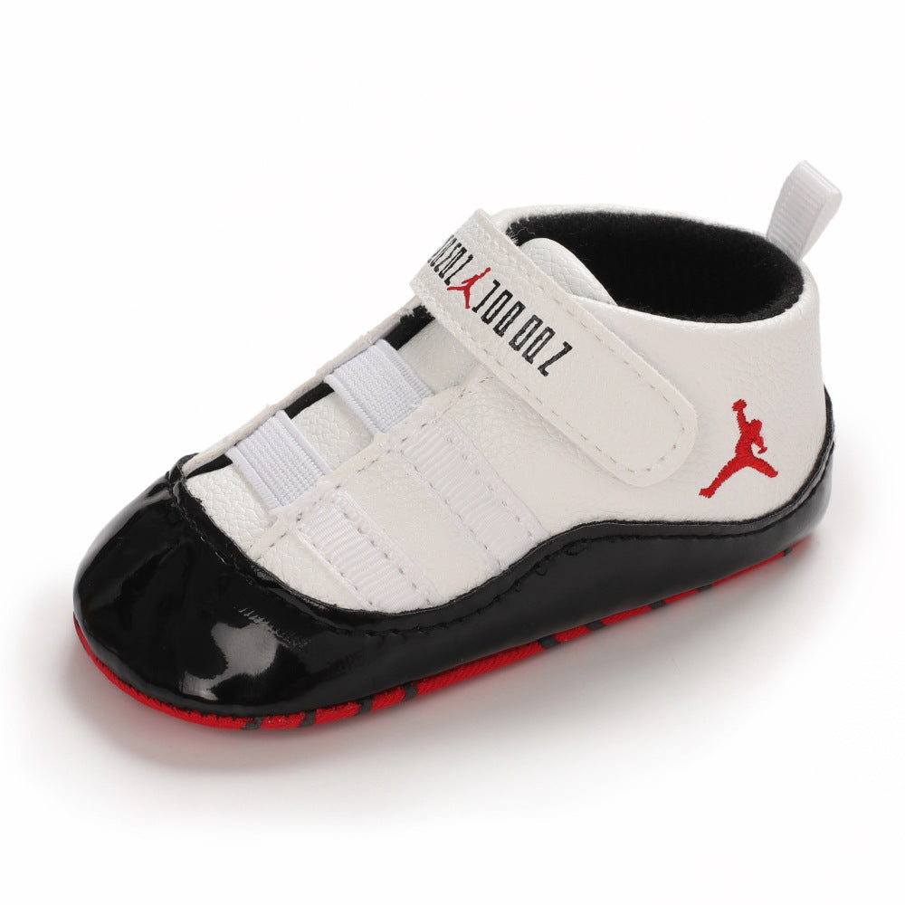 Zapatillas de baloncesto para niños 
