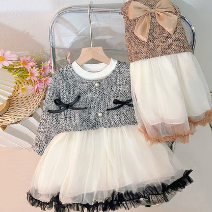 Vestido infantil de tweed y tul con lazos