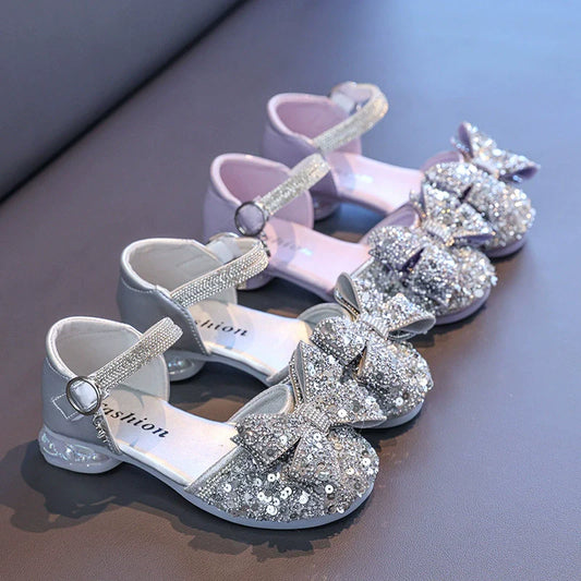 Sandalias de moda para niños brillantes 