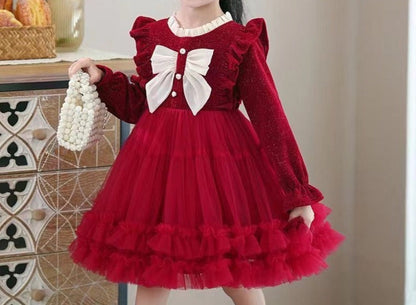 Vestido infantil de encaje y tul 