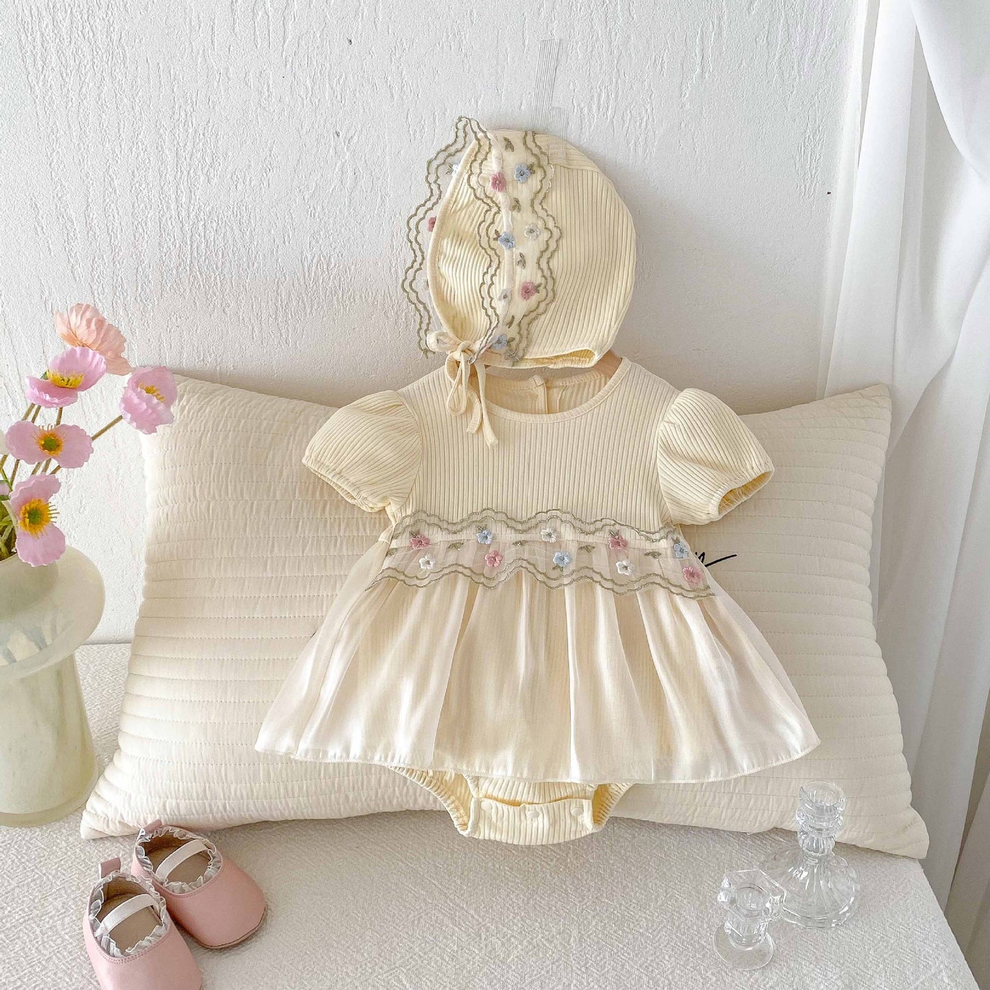 Girls' Bodysuit with Flowers and Tulle