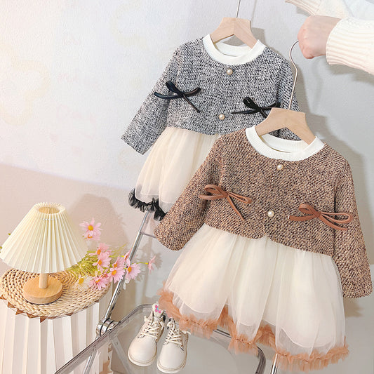 Vestido infantil de tweed y tul con lazos