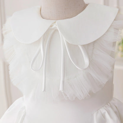 Vestido infantil blanco con cuello 